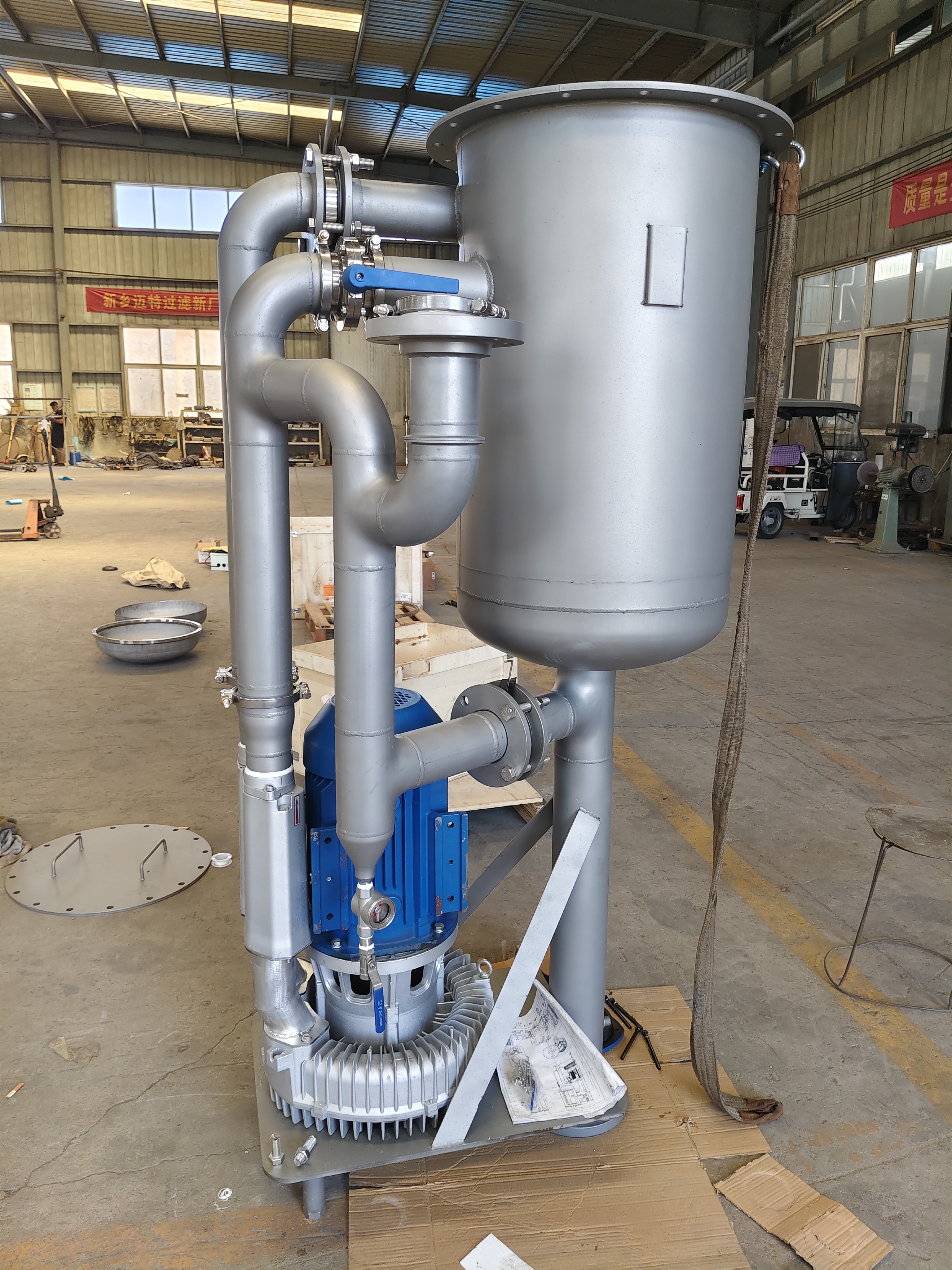 5.5kw防爆式油霧分離，500方風(fēng)機(jī)油霧分離器發(fā)貨送客戶手中，
